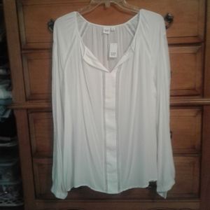 White long sleeve blouse